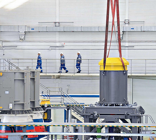 Стоп-кадр: в рабочих цехах