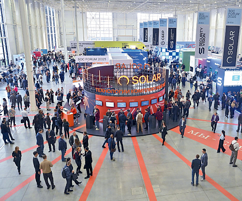 Информационную безопасность — в гены