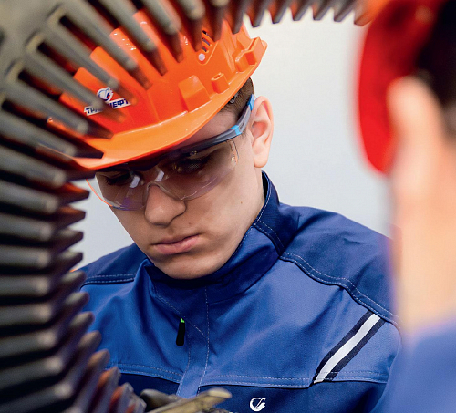 «Русский двигатель» шагает по стране