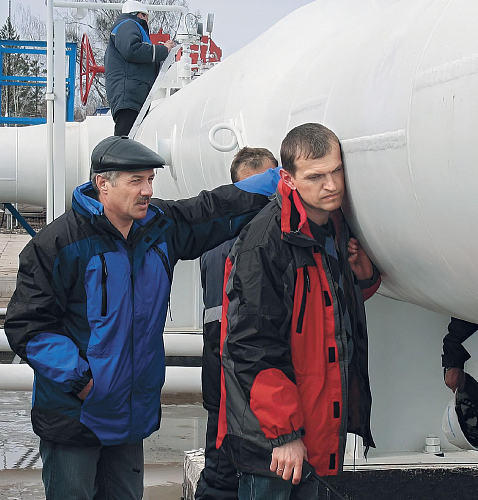 Первая нефть