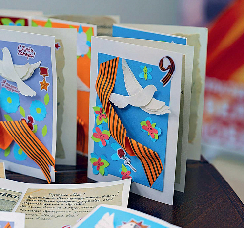 Будем достойны